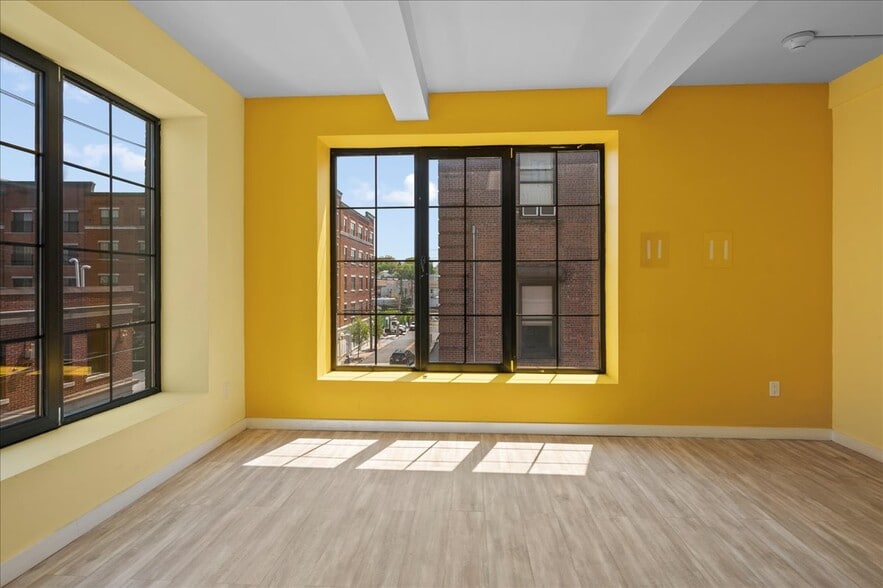 More Photos Of 125 N Main St, Port Chester Loft Creative Space For Lease