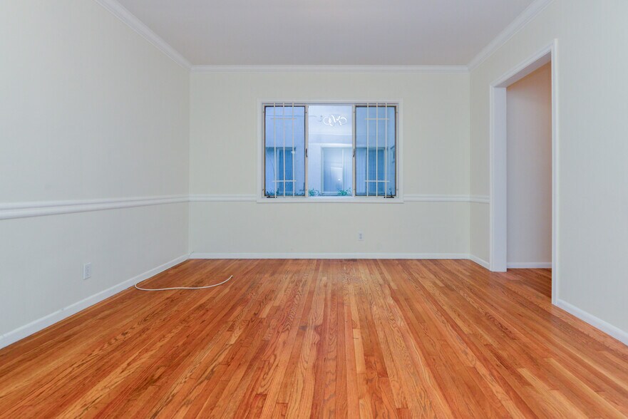 More Photos Of 3520-3530 W 5th St, Los Angeles Apartments For Sale