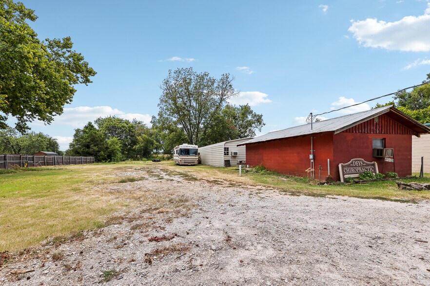 More Photos Of 930 W Main St, Jenks Medical For Sale