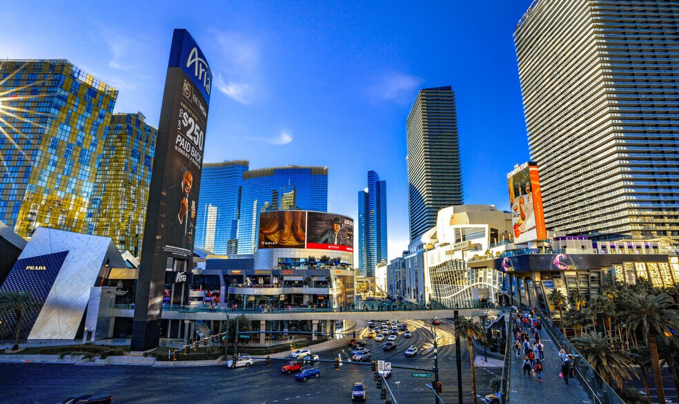 More Photos Of 3716 Las Vegas Blvd S, Las Vegas General Retail For Lease