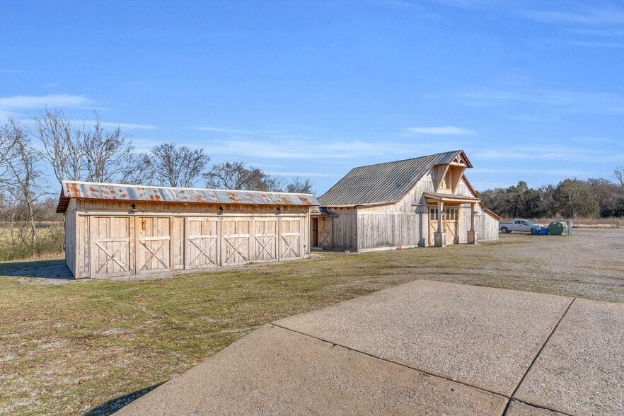 More Photos Of 6853 Lascassas Pike, Lascassas Industrial For Sale