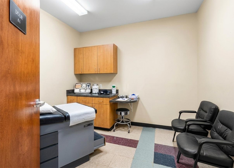 More Photos Of 1450 Jones Dairy Rd, Jasper Medical For Lease