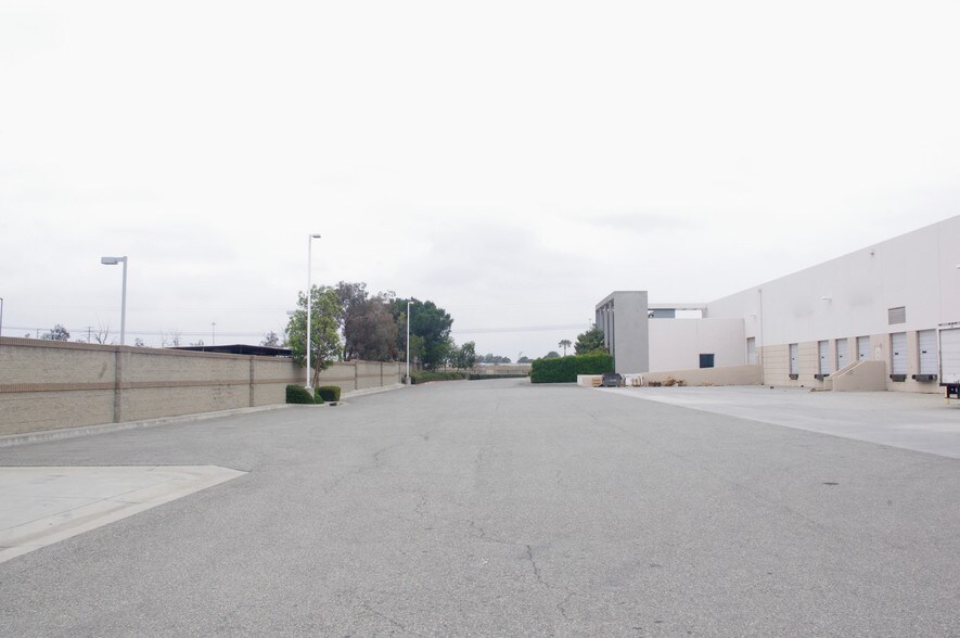 More Photos Of 9570 Santa Anita St, Rancho Cucamonga Warehouse For Lease