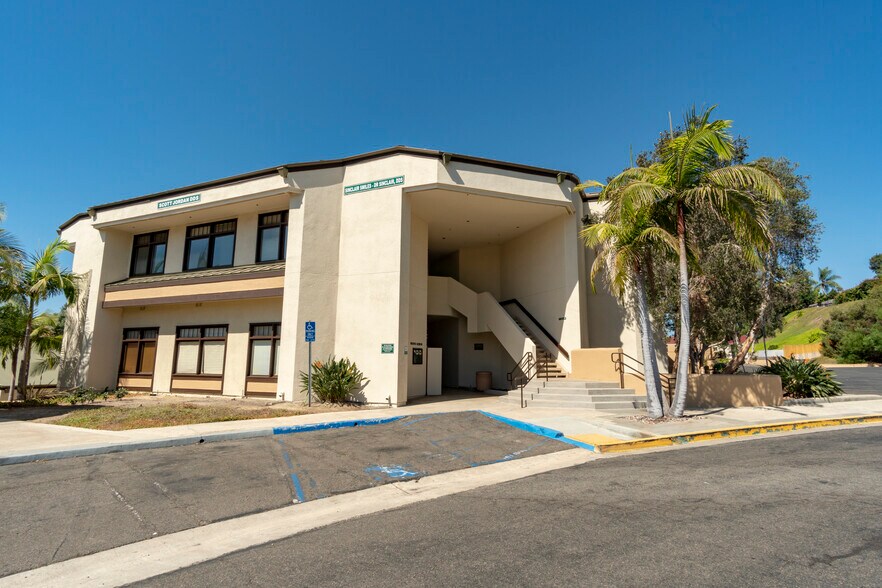 More Photos Of 285 N El Camino Real, Encinitas Unknown For Lease