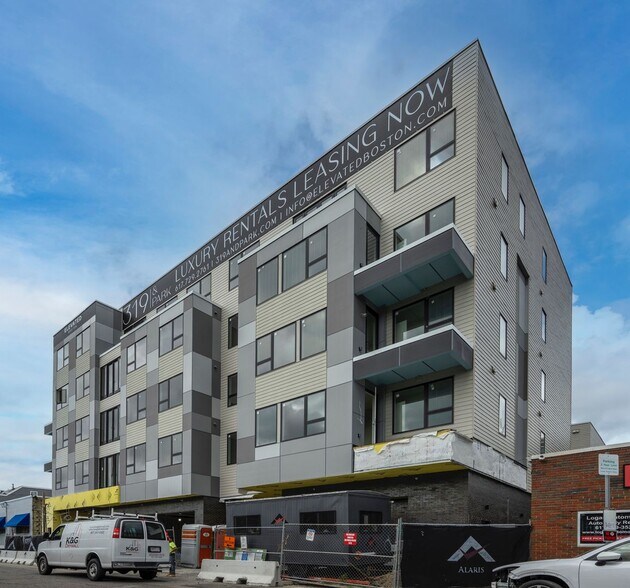 More Photos Of 340 Bremen St, Boston Apartments For Lease