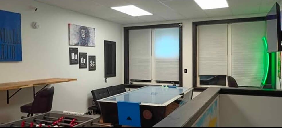 More Photos Of 43 S Main St, Carbondale Storefront Retail Residential For Sale