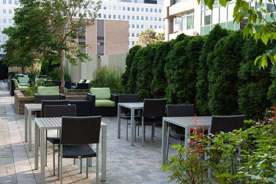 More Photos Of 1111 Lakeside Ave E, Cleveland Hotel For Sale