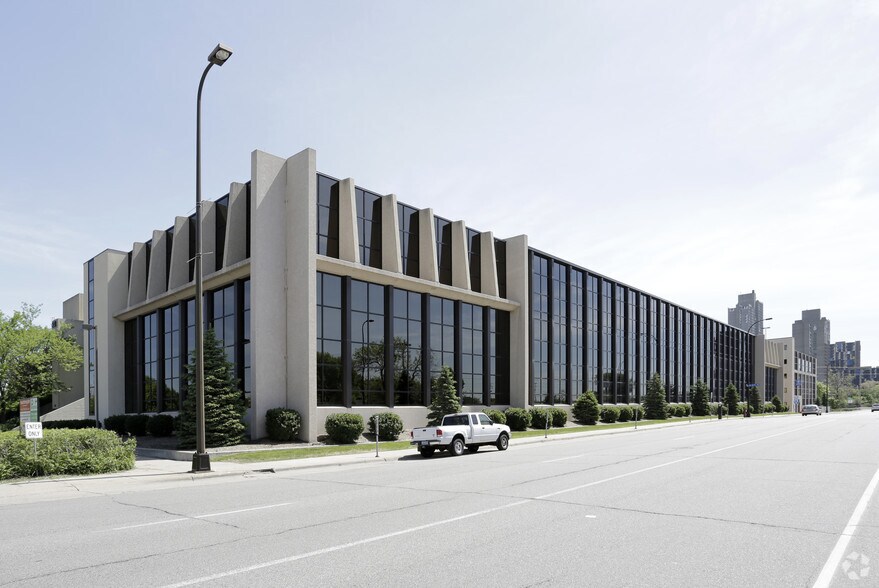 Primary Photo Of 511 S 11th Ave, Minneapolis Industrial For Lease