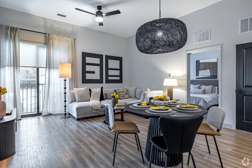 More Photos Of 348-376 NE Auburn Ave, Atlanta Apartments For Lease