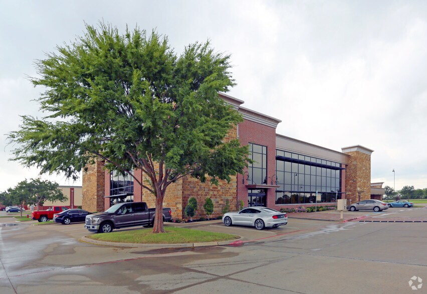 Primary Photo Of 771 E US Highway 80, Forney Office For Lease