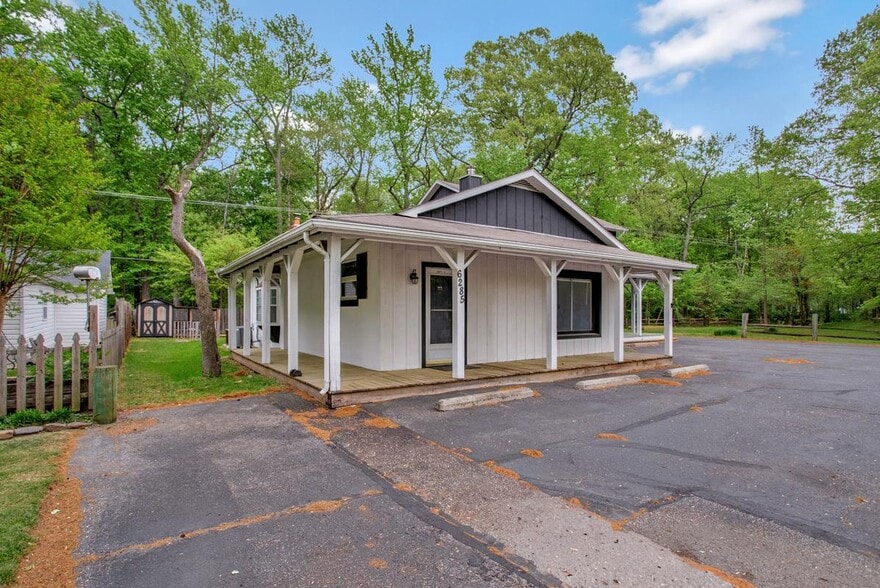 More Photos Of 6285 Shady Side Rd, Shady Side General Retail For Sale
