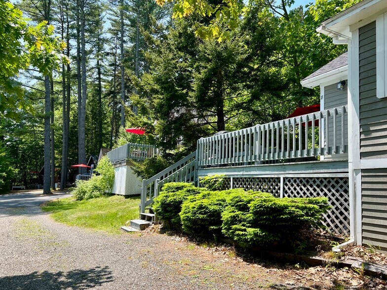 More Photos Of 2076 Atlantic Hwy, Lincolnville Hotel For Sale