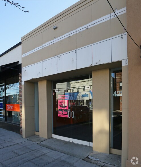 More Photos Of 429 Central Ave, Cedarhurst Storefront For Lease