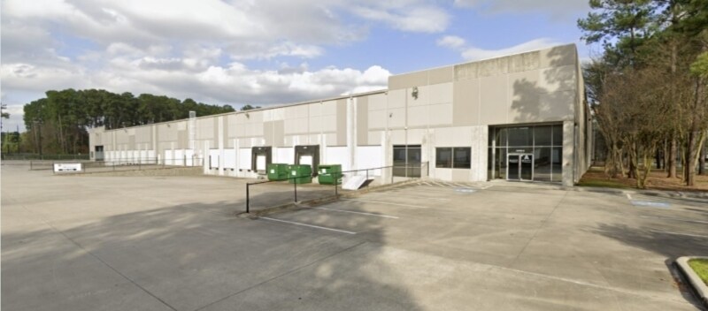 Primary Photo Of 14469-14469 Heathrow Forest Pky, Houston Warehouse For Lease