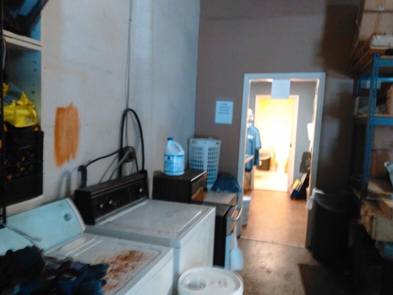 More Photos Of 1501 NW 1st Ct, Boca Raton Light Distribution For Lease