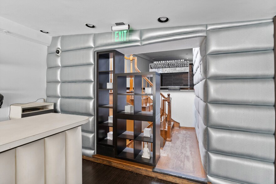 More Photos Of 1312 South St, Philadelphia Storefront Retail Residential For Sale