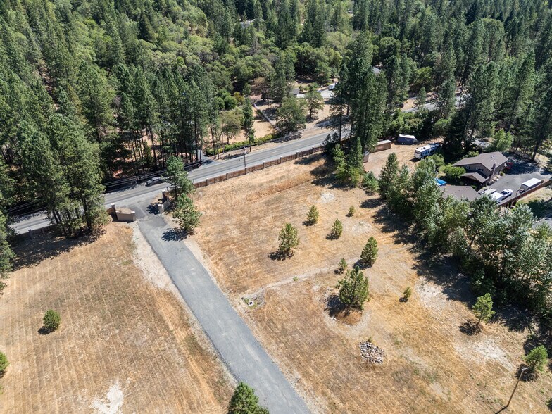 More Photos Of 4697 E Evans Creek Rd, Rogue River Land For Sale