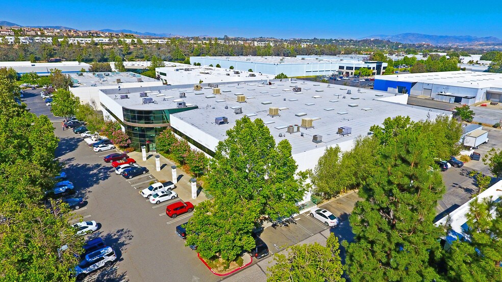 More Photos Of 25000 Avenue Stanford, Valencia Warehouse For Lease