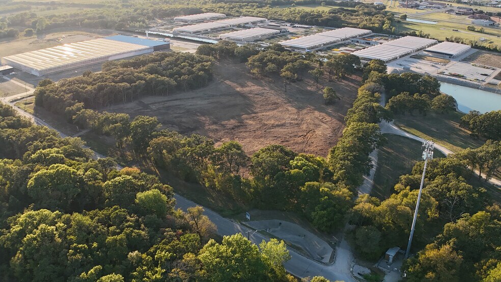 More Photos Of Environmental Way @ US-175, Seagoville Land For Sale