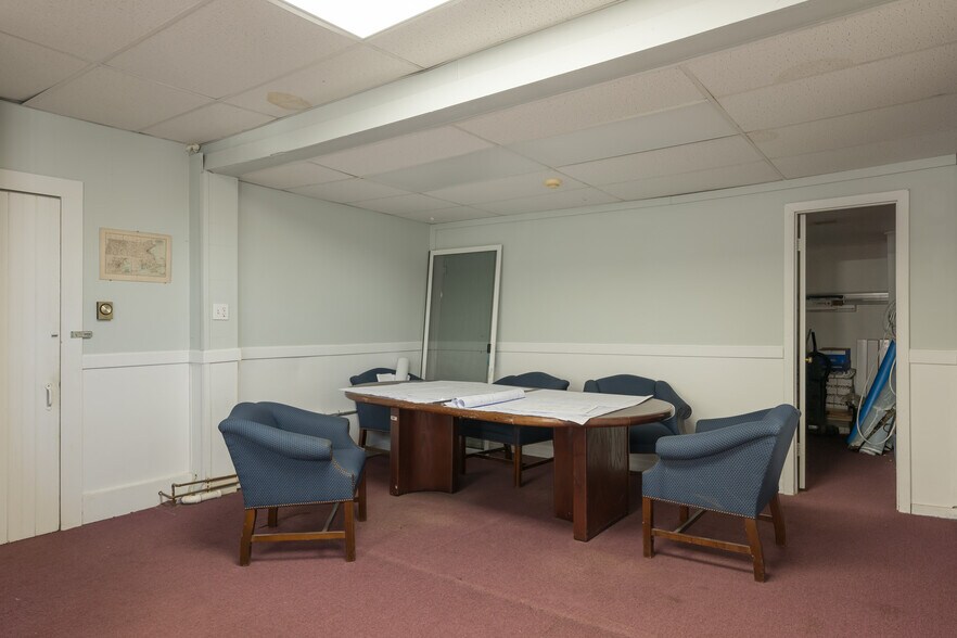 More Photos Of 286 Teaticket Hwy, Teaticket Freestanding For Sale