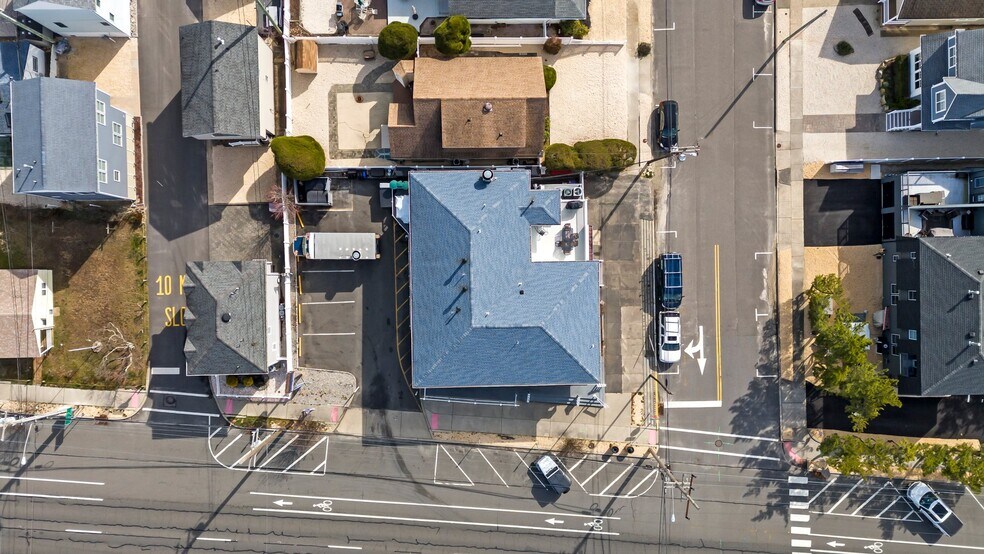 More Photos Of 65 Grand Central Ave, Lavallette Storefront Retail Residential For Sale