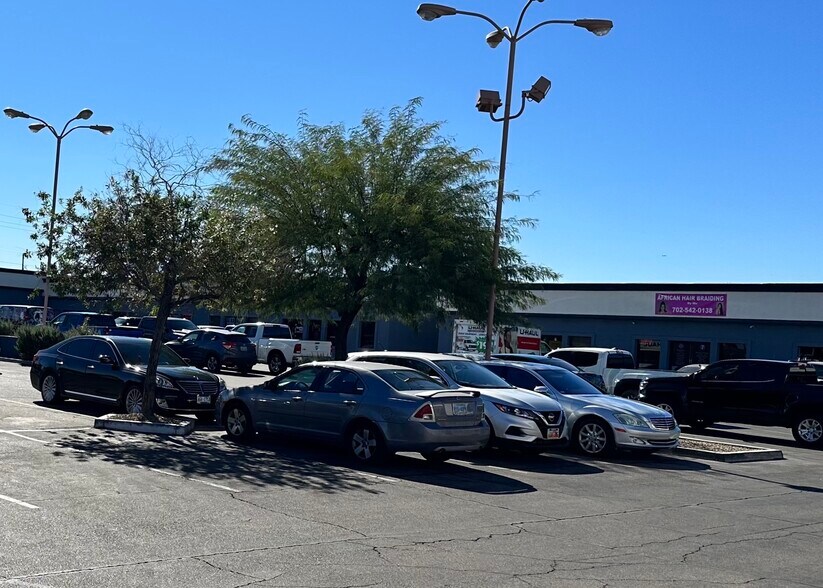 More Photos Of 4225 S Eastern Ave, Las Vegas Storefront For Lease