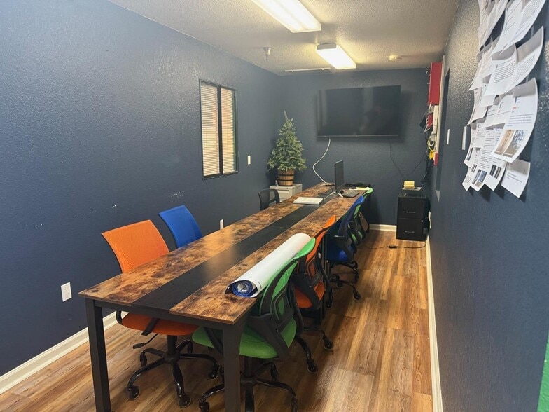More Photos Of 509 Galaxy Way, Modesto Warehouse For Lease