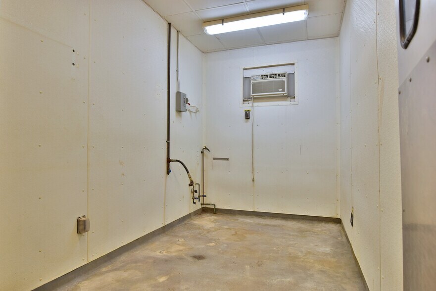 More Photos Of 126 Erie St, Cortland Warehouse For Sale