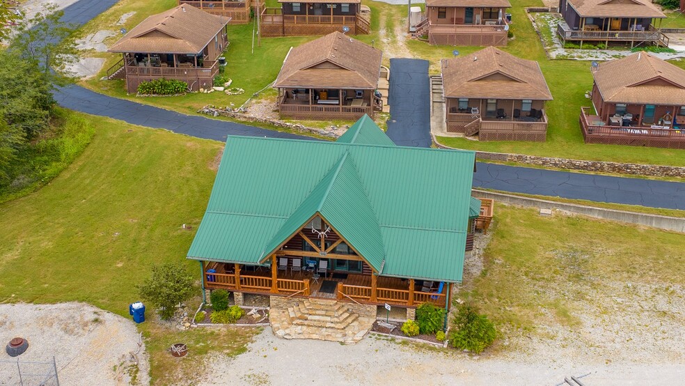 More Photos Of 509 LB Cook Memorial Dr, Theodosia Hotel For Sale
