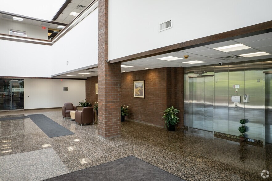 More Photos Of 1200 MacArthur Blvd, Mahwah Office For Lease