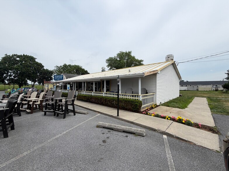 More Photos Of 2857-2867 Lincoln Hwy, Ronks Storefront Retail Residential For Sale