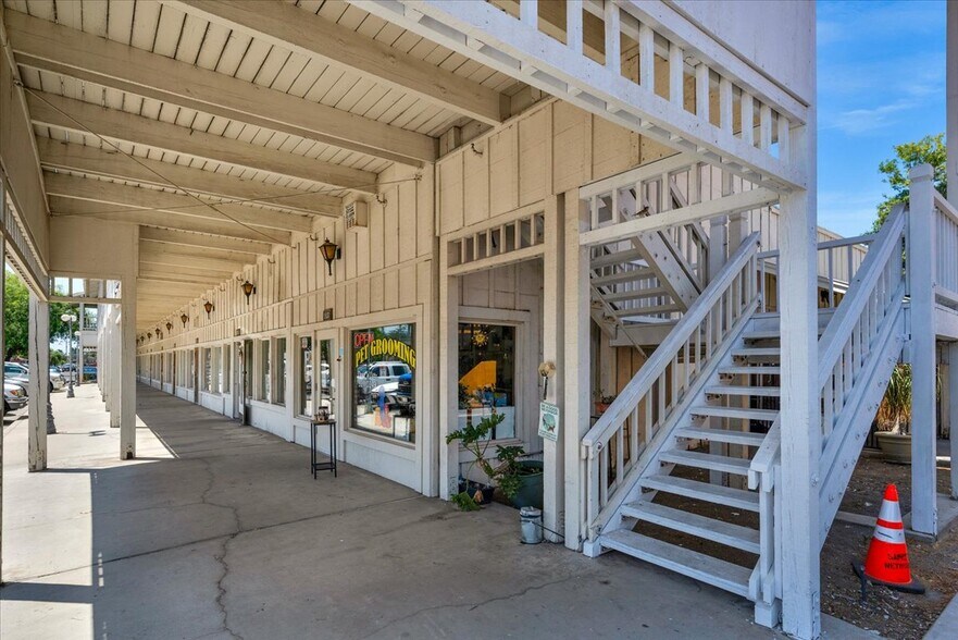 More Photos Of 1458-1468 Clovis Ave, Clovis Unknown For Lease