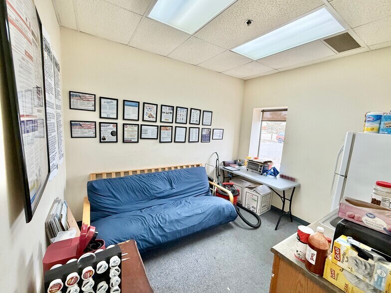 More Photos Of 12045 6300 Rd, Montrose Flex For Sale