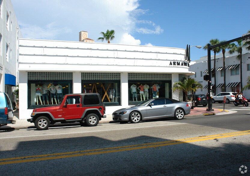 More Photos Of 760 Collins Ave, Miami Beach Storefront For Lease
