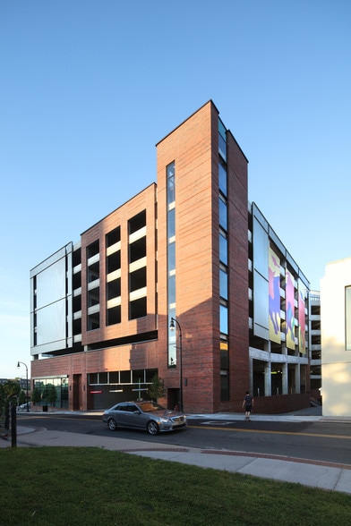 More Photos Of 105 W Morgan St, Durham Storefront Retail Office For Lease