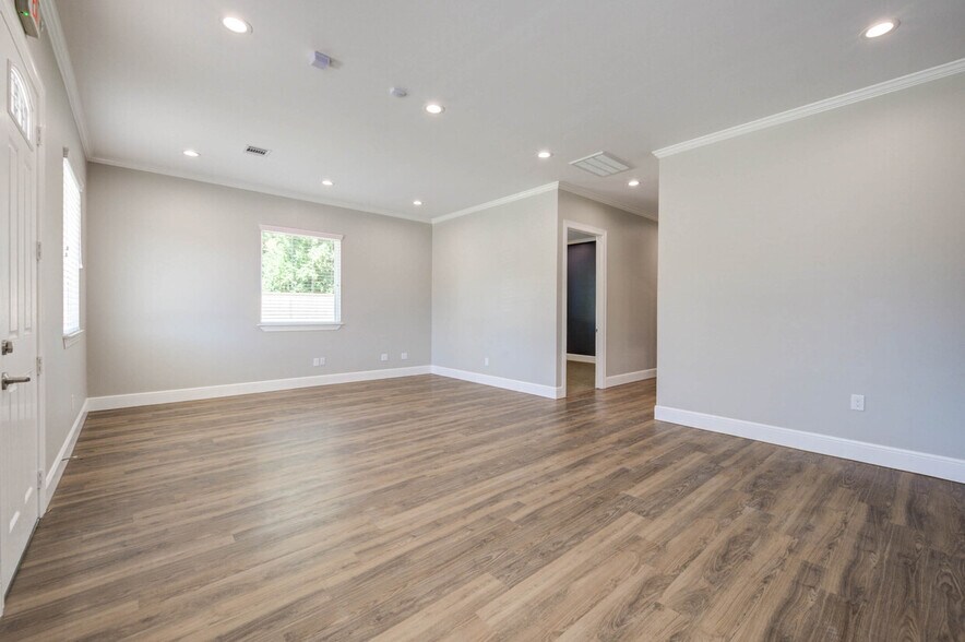 More Photos Of 18930 Kuykendahl Rd, Spring Medical For Lease