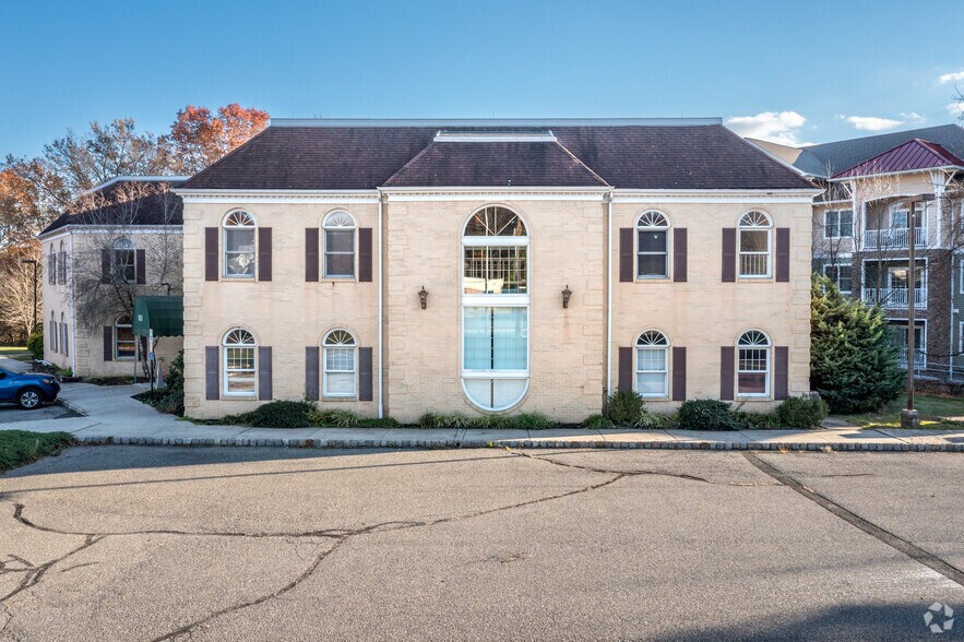 More Photos Of 953 US Highway 202 N, Branchburg Office For Lease