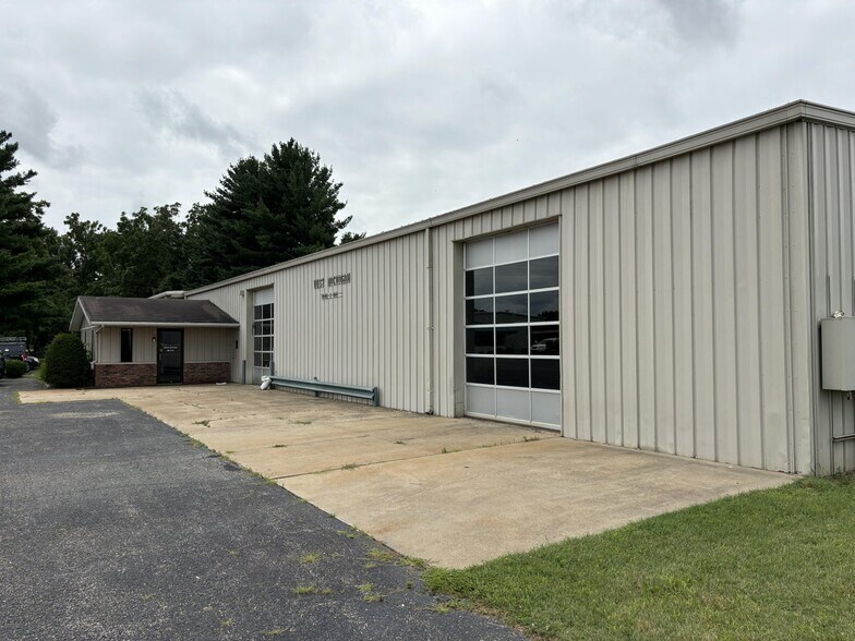 Primary Photo Of 1007 Nickerson Ave, Benton Harbor Industrial For Lease