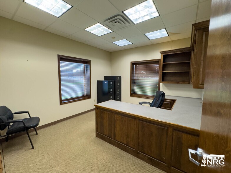 More Photos Of 540 Four S Industrial Blvd, Kilgore Manufacturing For Lease