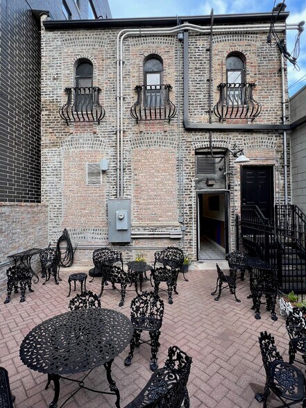 More Photos Of 2210 N Halsted St, Chicago Restaurant For Lease