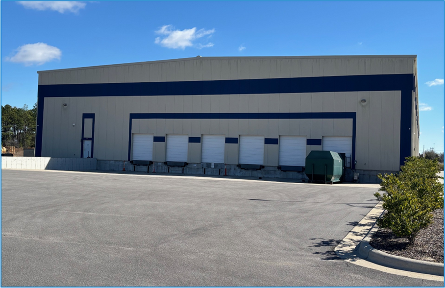 More Photos Of 3870 US Highway 421 N, Wilmington Warehouse For Sale