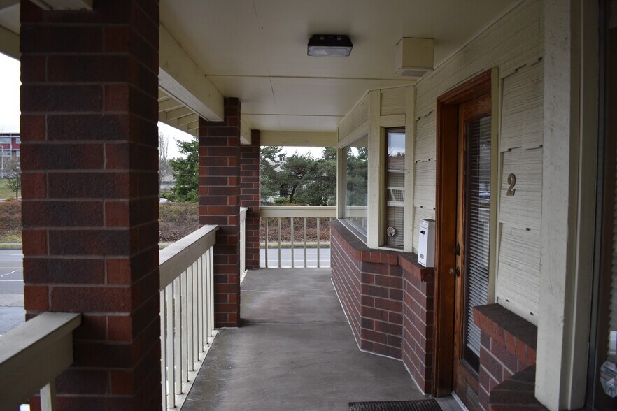 More Photos Of 6314 19th St W, Fircrest Office For Lease