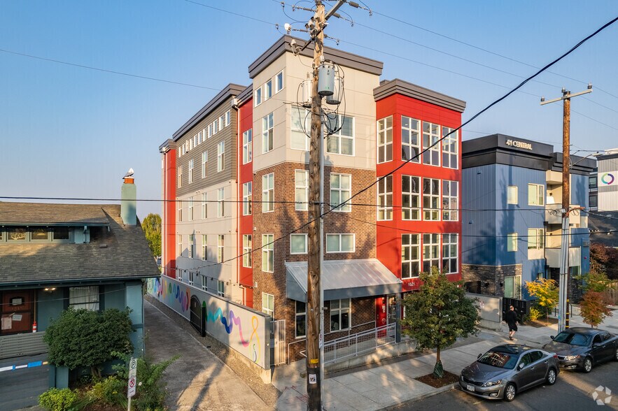 More Photos Of 1521 NE 41st Ave, Portland Apartments For Sale