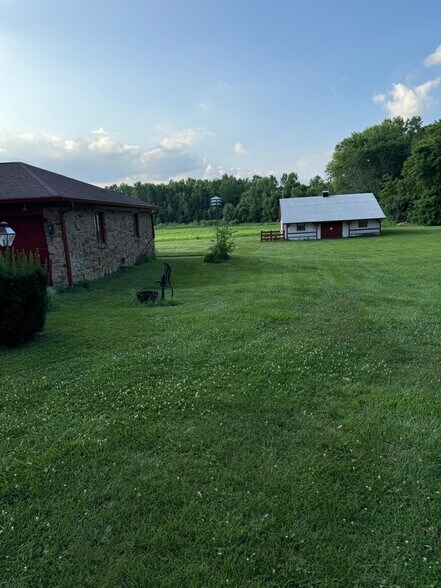 More Photos Of 11502 E Thompson Rd, Indianapolis Specialty For Sale