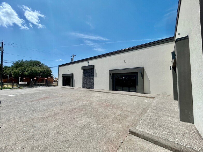 More Photos Of 1113 San Bernardo Ave, Laredo Office For Lease