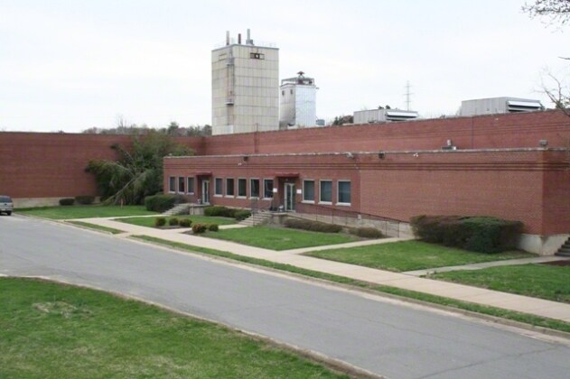 More Photos Of 800 Bird St, Scottsville Manufacturing For Sale