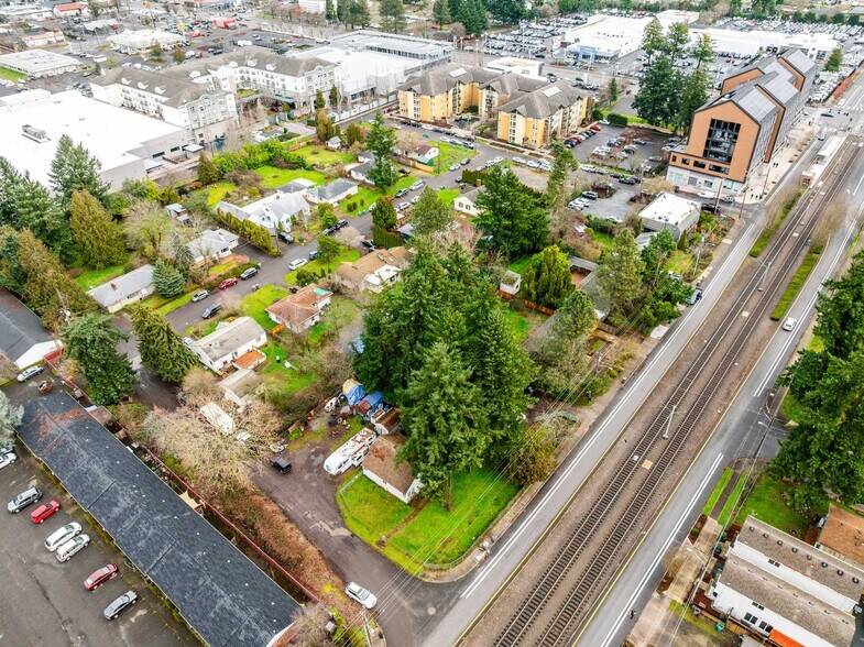 More Photos Of 11833-11911 E Burnside St, Portland Land For Sale