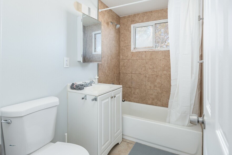 More Photos Of 532 N 1st St, El Cajon Apartments For Sale