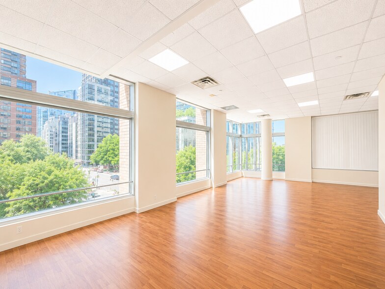 More Photos Of 101 West End Ave, New York Apartments For Lease