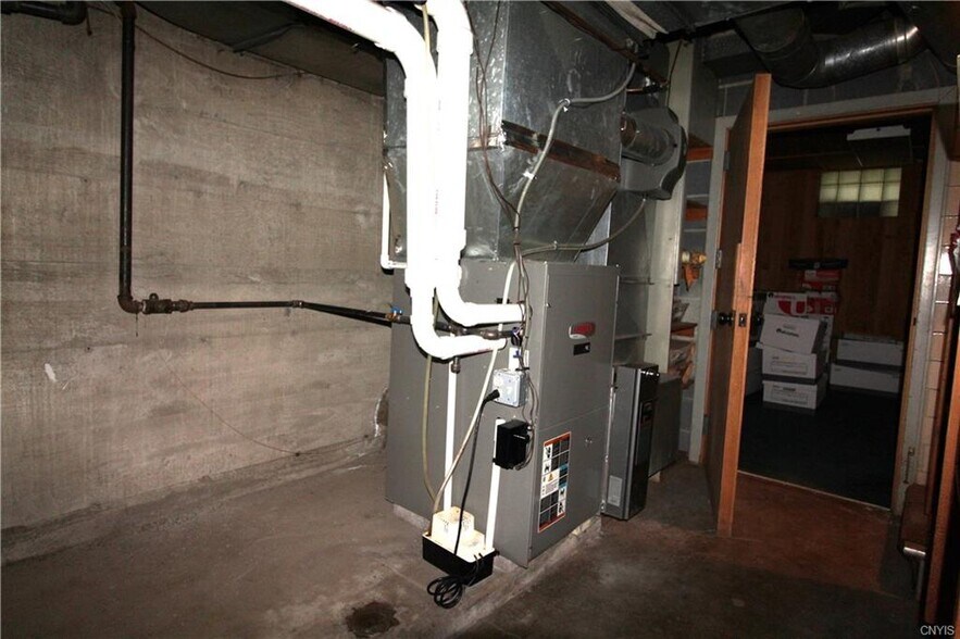 More Photos Of 41 Howard Ave, Binghamton Office Residential For Lease